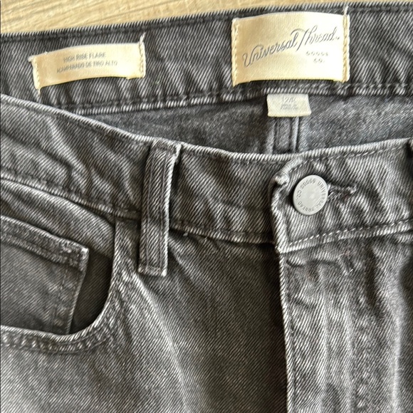 Women's Black Jeans - Picture 3 of 6